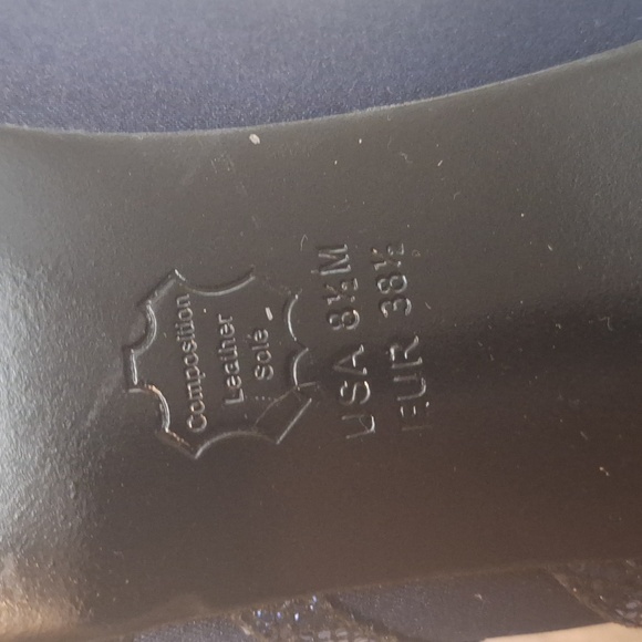 3/$20-Adrianna Papell Midnight Blue Sequin 3-inch Heels, Leather Soles, 8 1/2 M - Picture 10 of 11